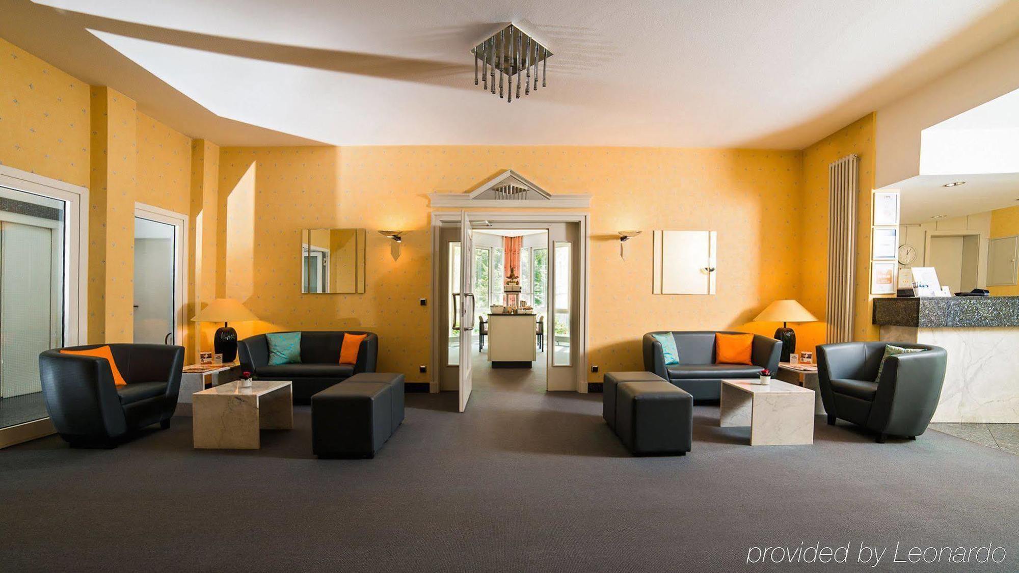 Fontana Hotel Wiesbaden Esterno foto